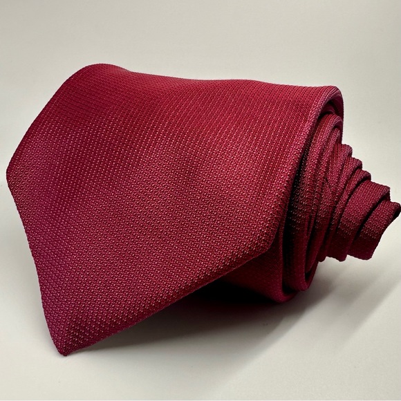 Vintage Brooks Brothers Basics Classic Red Textured Silk Tie 3.75” - Picture 7 of 7